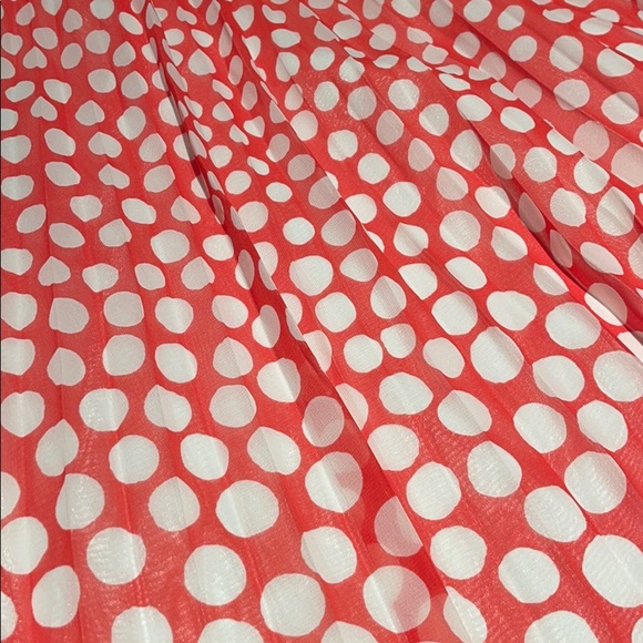 Pleated skirt - Picture 2 of 6